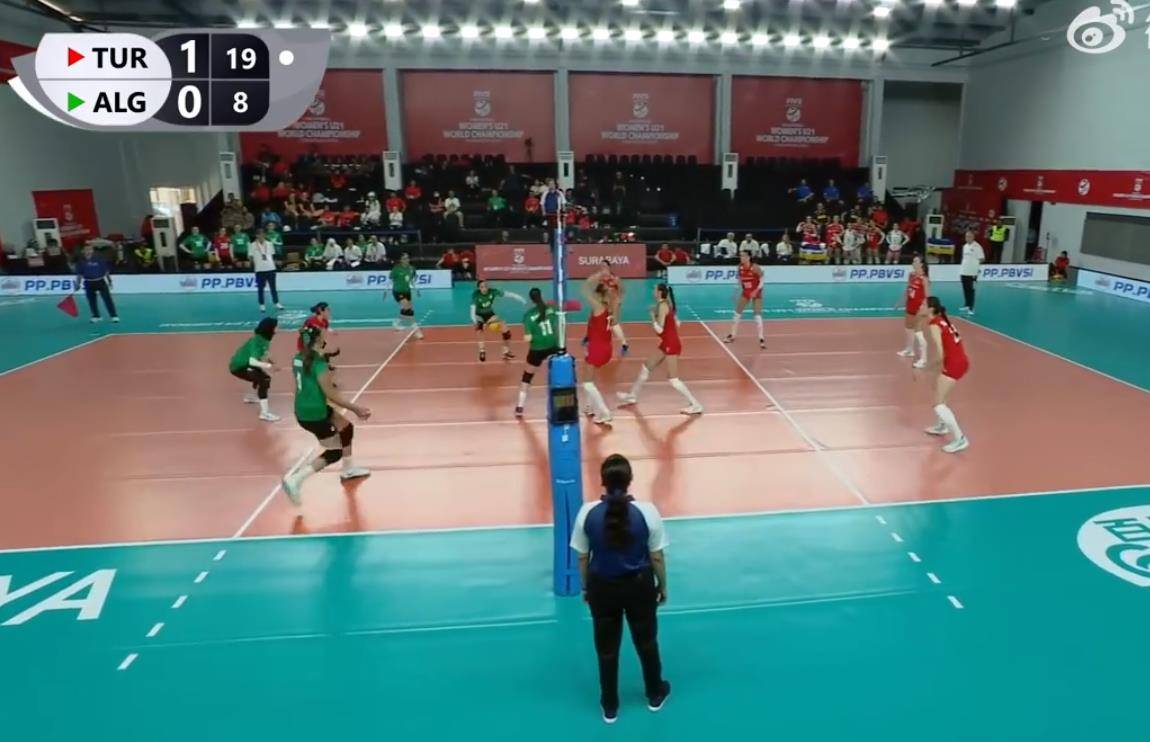 关于蓬莱雷霆队鏖战岭南金雕队，羽毛球邀请赛爆冷，转换速度占优。重拾自信的夜晚的信息爱游戏真人娱乐