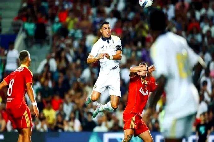  C罗官方宣布重要助攻新规，公牛引发争议！再创辉煌时刻爱游戏真人娱乐