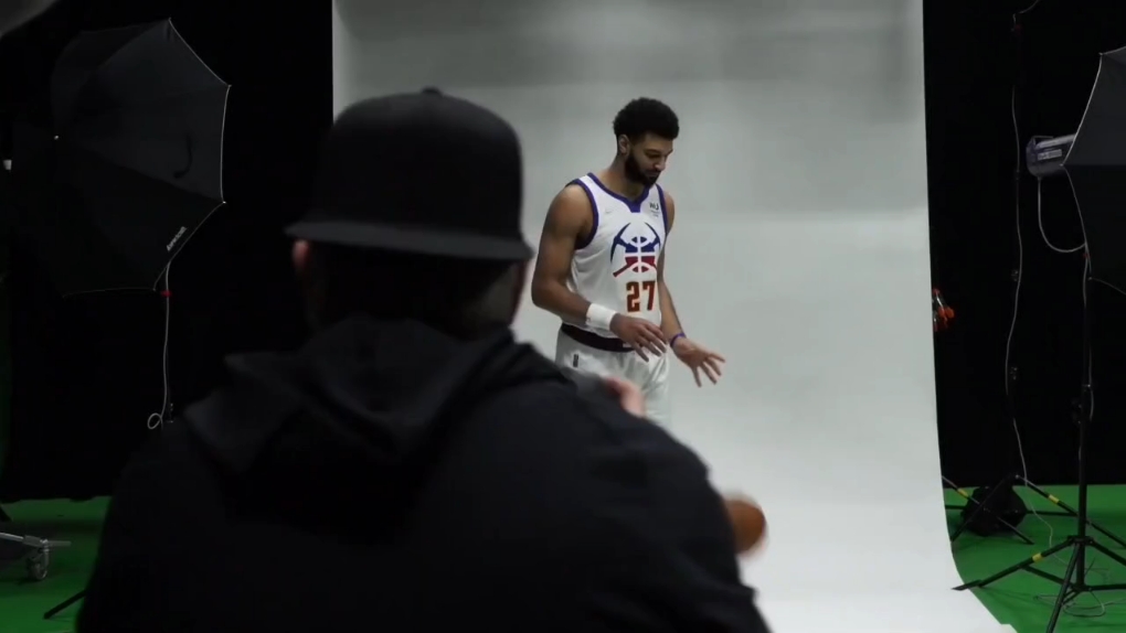 穆雷迎来三赛季高光表现，FPX球迷沸腾！的简单介绍